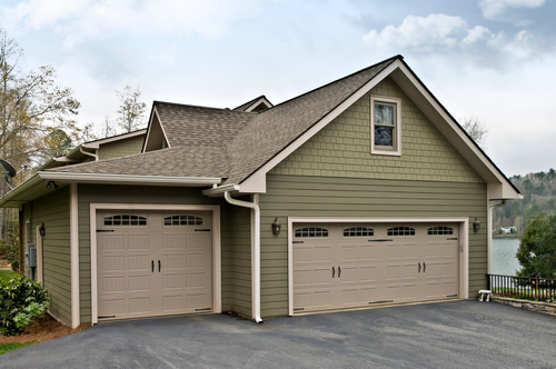 Experienced Lynnwood painting contractors in WA near 98036